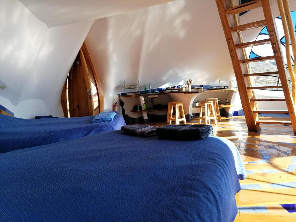 Hostal Las Olas Copacabana  Extérieur photo