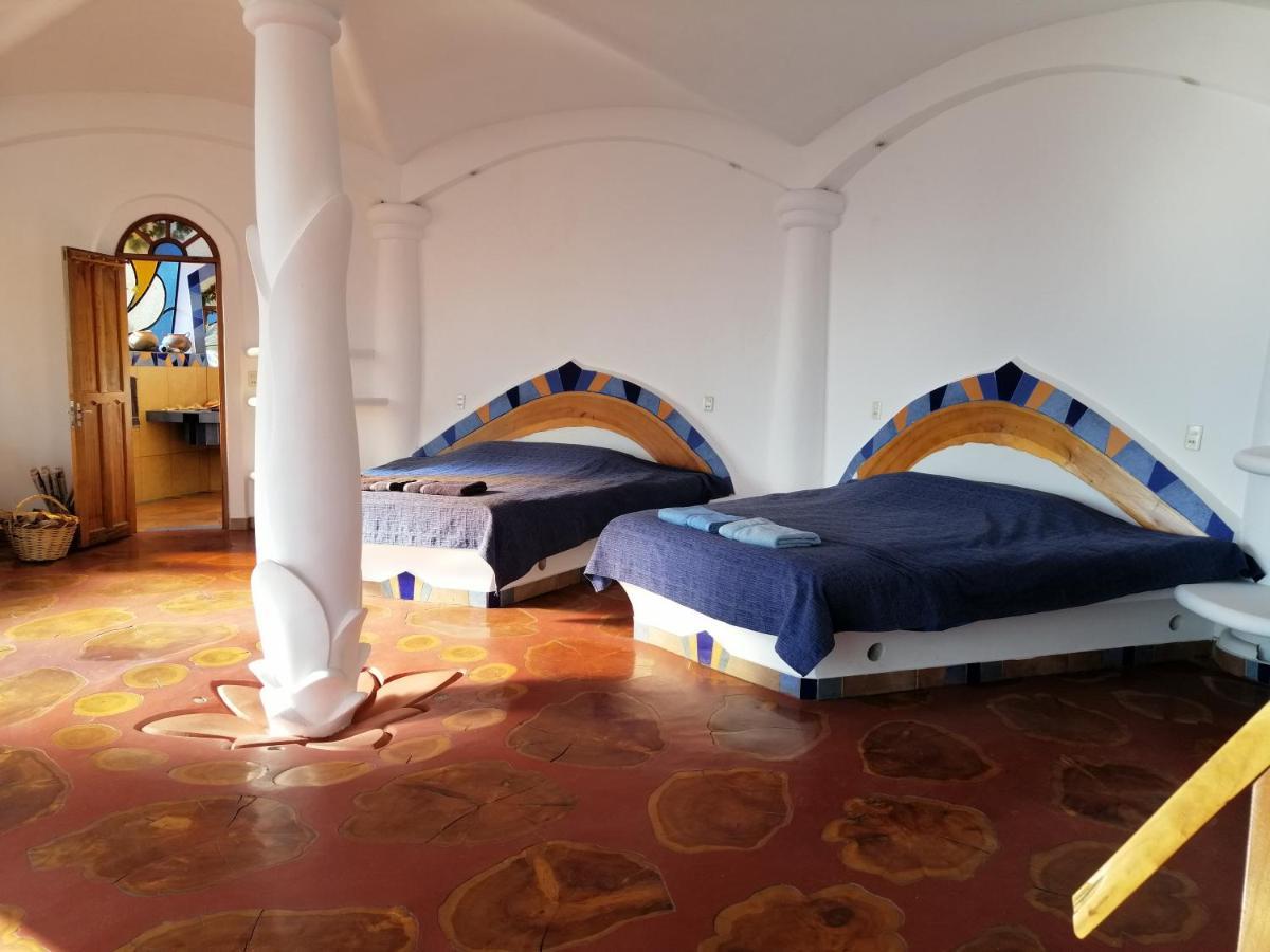 Hostal Las Olas Copacabana  Extérieur photo