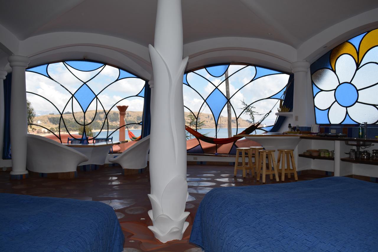 Hostal Las Olas Copacabana  Extérieur photo
