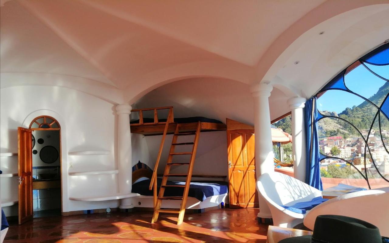 Hostal Las Olas Copacabana  Extérieur photo